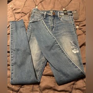 Abercrombie and Fitch Simone Jean Legging 25 0 R